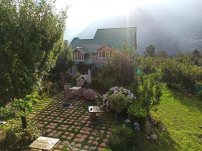 Meraki Cottages